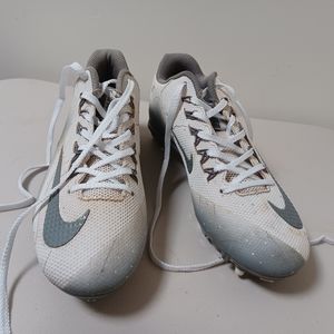Football cleats